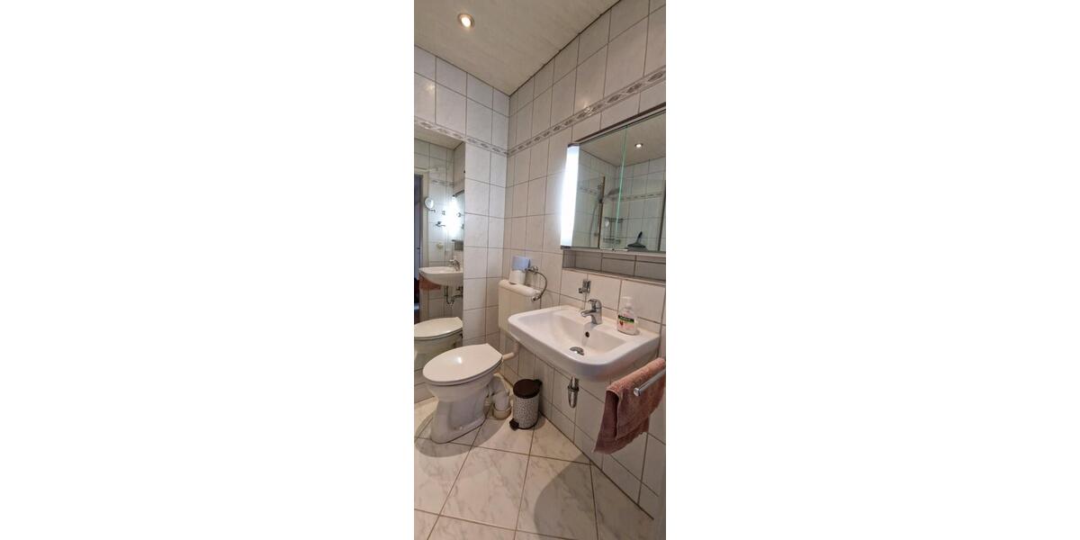 Doppelhaushälfte Hemsbach - 7 Zimmer, 138 m&sup2;, 495.000&euro; | Angebot:26196905