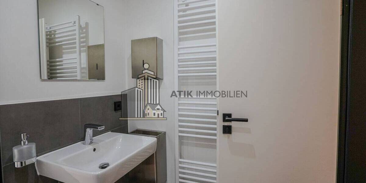 ATIK: Provisionsfrei - Erstbezug nach Sanierung - Repräsentative Bürofläche mit EBK - Gewerbeobjekt Mannheim / Rheinau Rheinau | Angebot:26267285