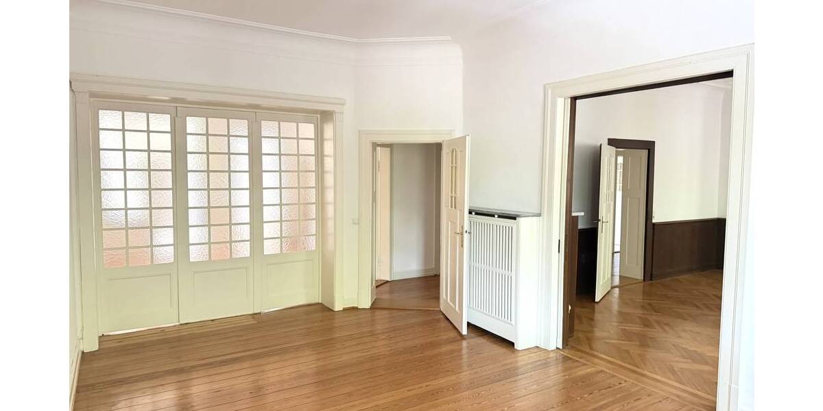 Etagenwohnung Worms Innenstadt - 5 Zimmer, 180 m&sup2;, 1.400&euro; | Angebot:26556657