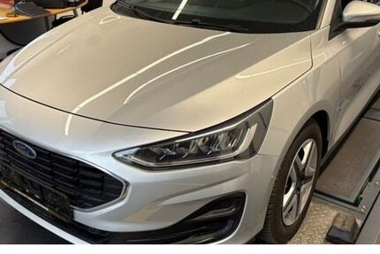 Ford Focus 34.990 km 17.890 &euro; Frankenthal 67227