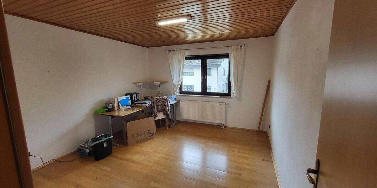 Doppelhaushälfte Oftersheim - 8 Zimmer, 195 m&sup2;, 660.000&euro; | Angebot:26801701
