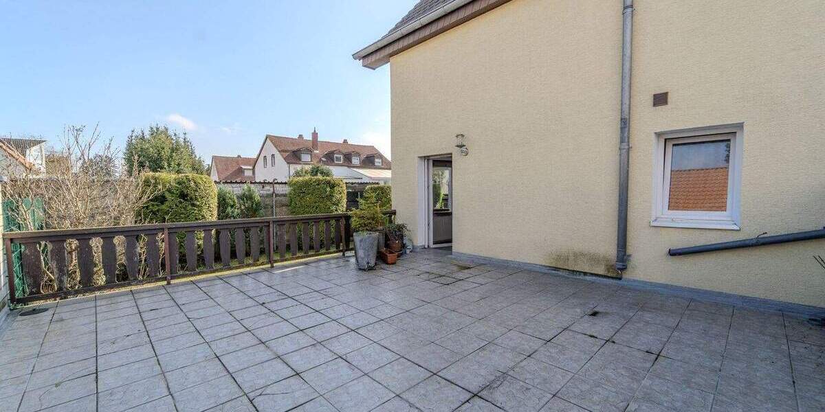 Mehrfamilienhaus, Wohnhaus Mannheim Gartenstadt - 8 Zimmer, 297 m&sup2;, 620.000&euro; | Angebot:25314235