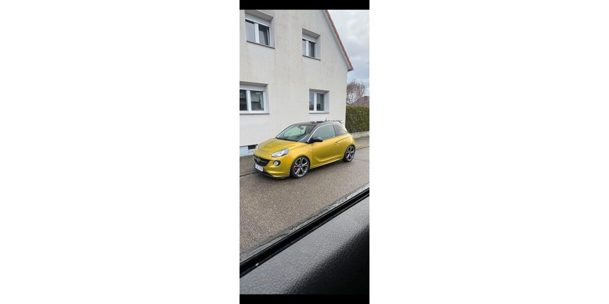 Opel Adam 98.000 km 10.499 &euro; Waghäusel 68753