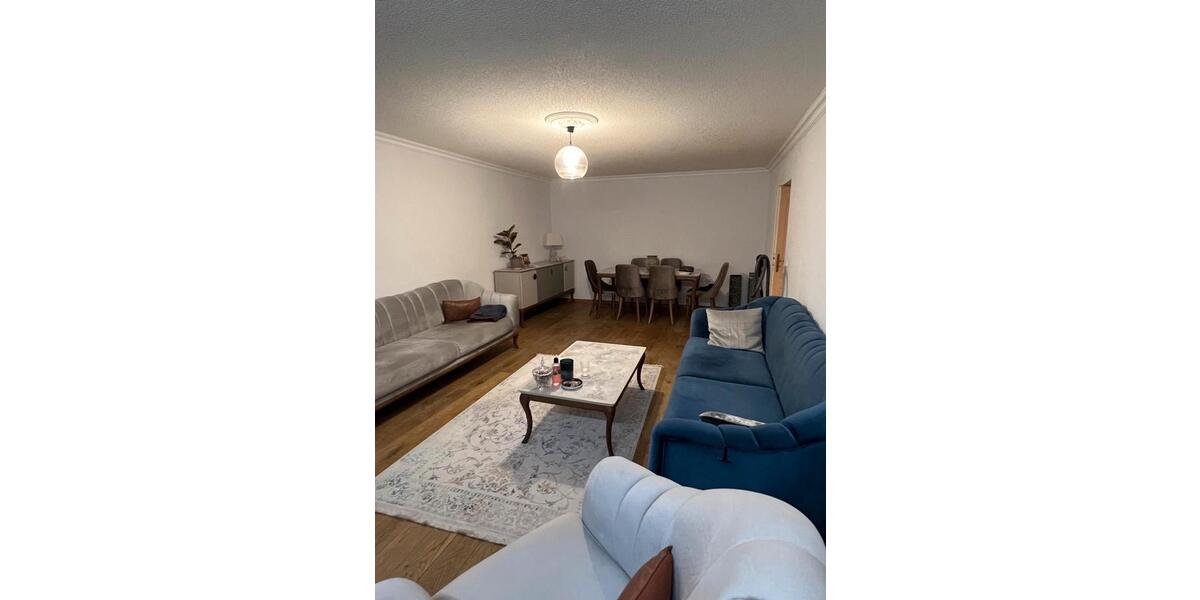 Verkaufe 3 ZKB inklusive alle Möbeln 3 zimmer