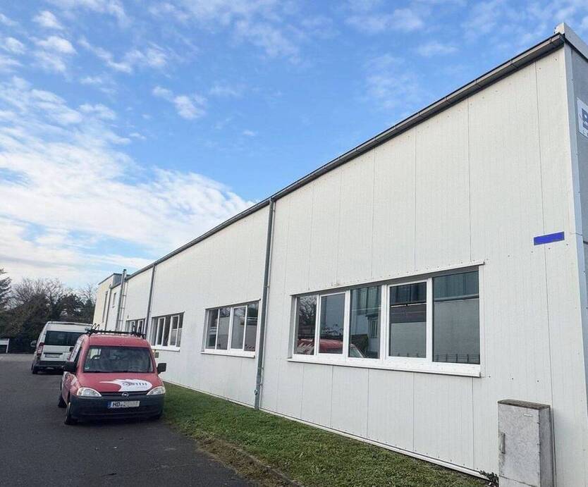 TOP-GEWERBEHALLE MIT BÜROGEBÄUDE IN HEIDELBERG