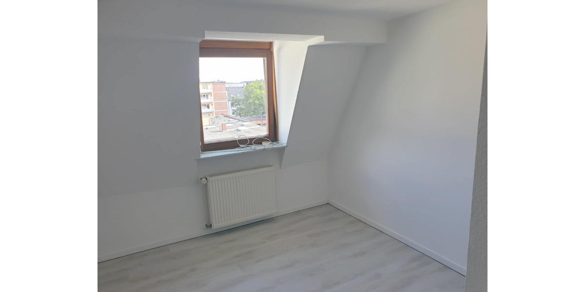 ObjNr:18661 - Sanierte 4-Zimmer ETW mit Balkon mit Blick über Ludwigshafen 4 zimmer