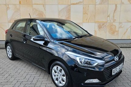 Hyundai i20 96.500 km 9.490 &euro; Schwetzingen 68723
