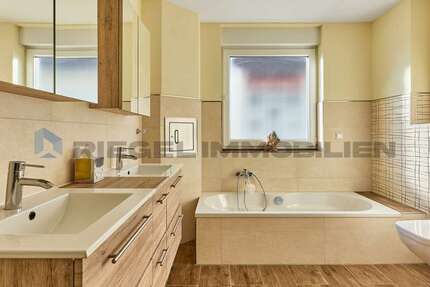 Haus Schifferstadt - 6 Zimmer, 224 m&sup2;, 755.000&euro; | Angebot:27006042