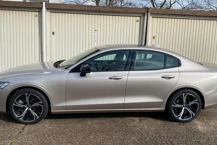 Volvo S60 20.500 km 43.500 &euro; Mannheim 68305