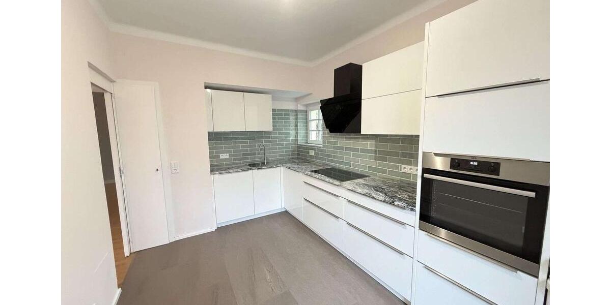 Etagenwohnung Heidelberg Neuenheim - 4 Zimmer, 130 m&sup2;, 2.750&euro; | Angebot:25146635
