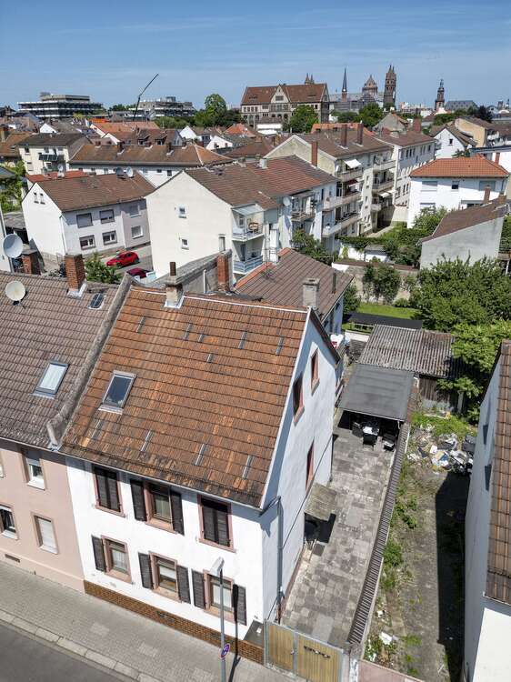 Haus zum Kaufen in Worms 310.000 € 156 m²