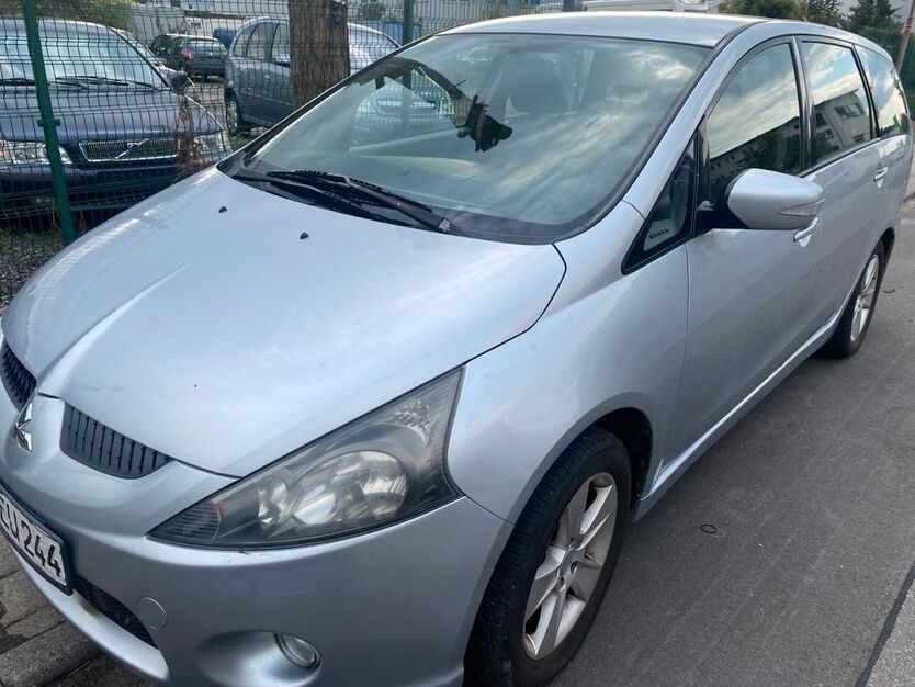 Mitsubishi Grandis 275.300 km 3.190 € Hemsbach 69502