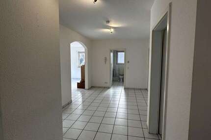 Wohnung Bensheim-Hochstetten Hochstetten - 3 Zimmer, 85 m&sup2;, 1.050&euro; | Angebot:25429377