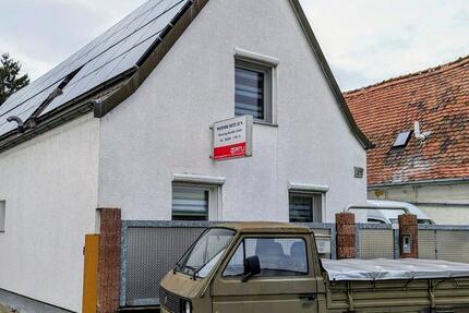 Einfamilienhaus mit großem Grundstück in Lampertheim