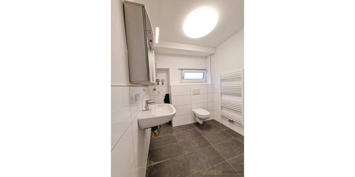 Solide Kapitalanlage mit 9 Apartments und 1 Lager - Mehrfamilienhaus, Wohnhaus Ludwigshafen am Rhein Friesenheim/Nord | Angebot:26086592