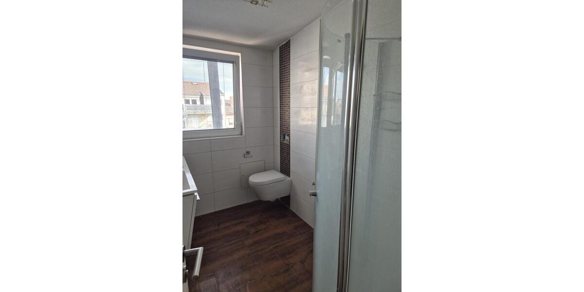 Einfamilienhaus Mannheim Innenstadt - 4 Zimmer, 95 m&sup2;, 1.300&euro; | Angebot:26003394