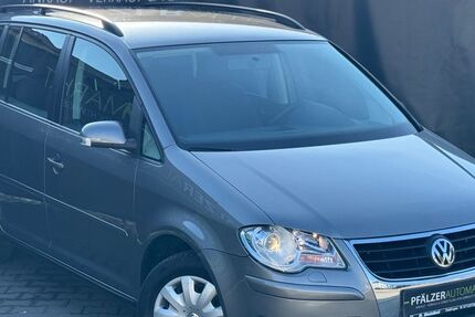 VW Touran 100.000 km 9.499 &euro; Dannstadt-Schauernheim 67125