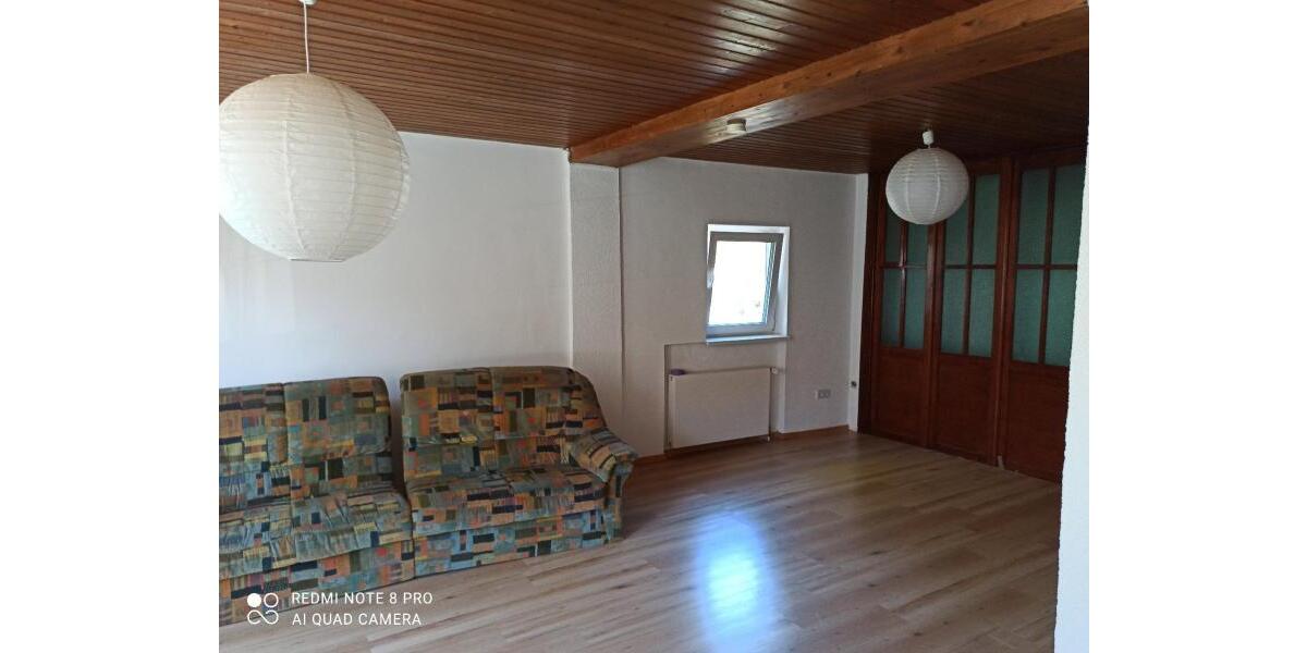 ObjNr:19423 - Grosses Haus, ideal als Kapitalanlage (z.B. Studenten-WG) in Worms-Neuhausen 13 zimmer