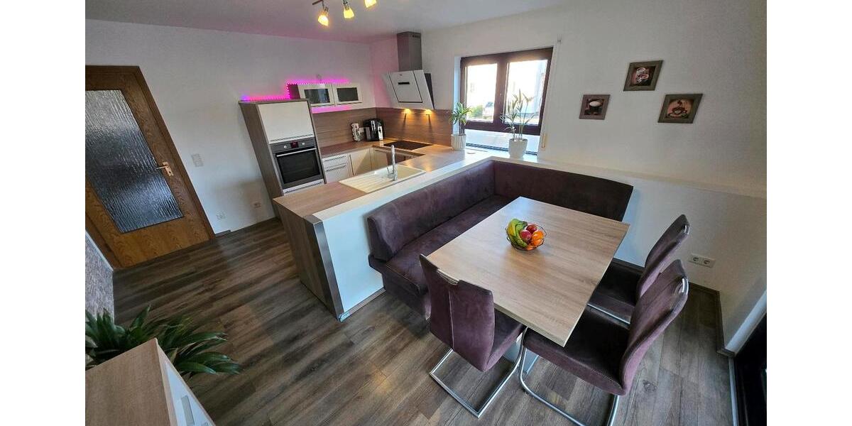 Wohnung mit XXL-Terrasse & Garten + Gartenhaus & Stellplatz 2 zimmer