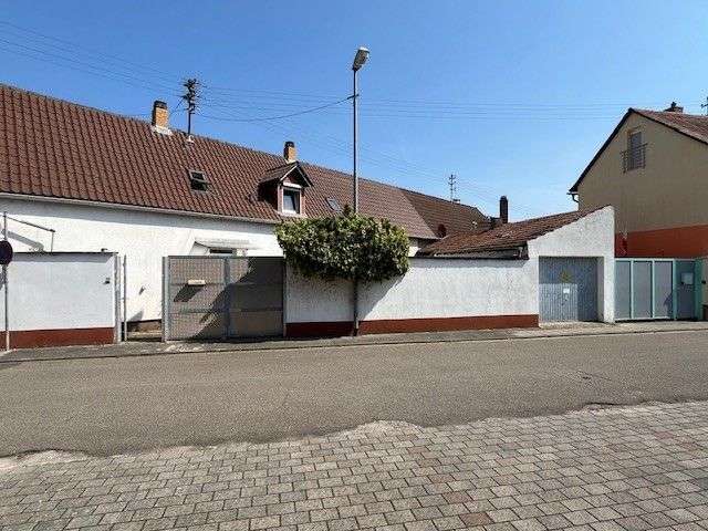 Haus zum Kaufen in Beindersheim 254.000 € 126 m²