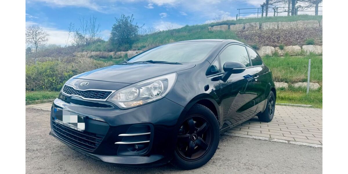 Kia Rio 93.000 km 5.920 &euro; Mutterstadt 67112