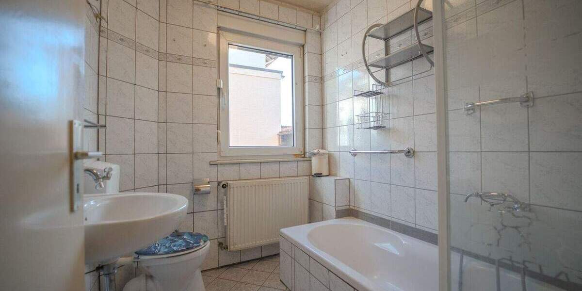 Etagenwohnung Grünstadt - 3 Zimmer, 68 m&sup2;, 149.000&euro; | Angebot:24808026