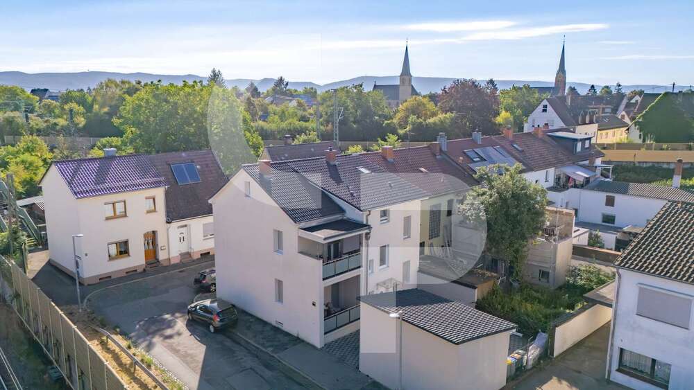 Einfamilienhaus Mannheim Friedrichsfeld - 12 Zimmer, 197 m&sup2;, 499.000&euro; | Angebot:27228833