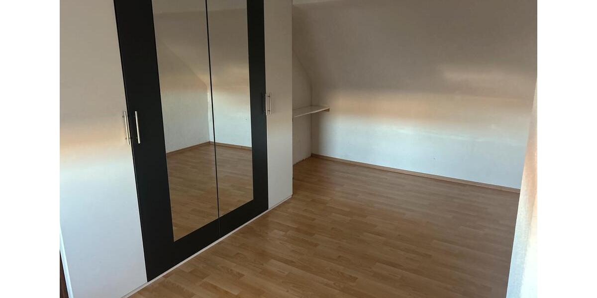 Mehrfamilienhaus, Wohnhaus Ludwigshafen am Rhein Ludwigshafen-Hemshof - 6 Zimmer, 166 m&sup2;, 418.000&euro; | Angebot:26786243