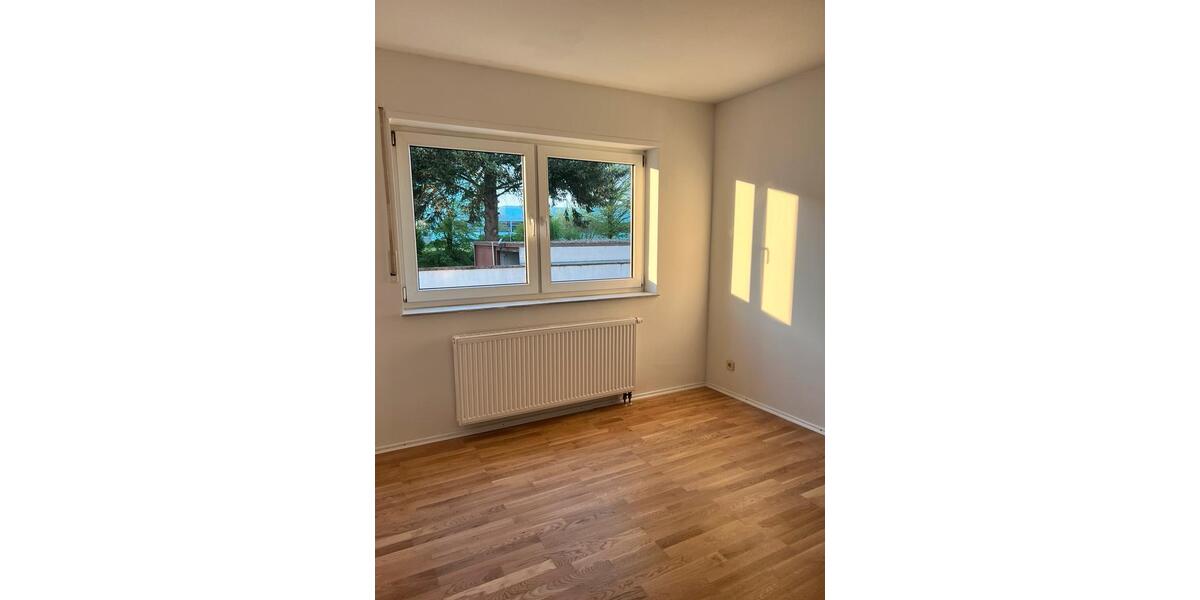 Erdgeschoßwohnung Haßloch - 2 Zimmer, 72 m&sup2;, 1.200&euro; | Angebot:26150703