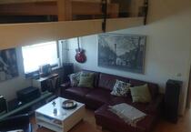 Wunderschöne helle 2-Zimmer-Wohnung mit Terasse, Garten u Galerie