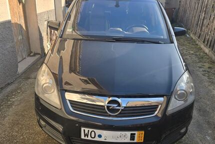 Opel Zafira 242.713 km 1.000 &euro; Worms 67551