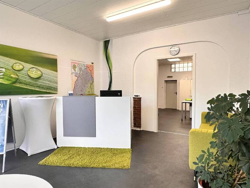 Relaisstraße: Ladenbüro in super Einkaufslage!