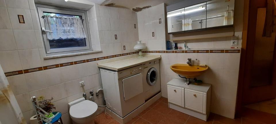 Reihenhaus in guter Lage in Weinheim zu verkaufen. 4 zimmer