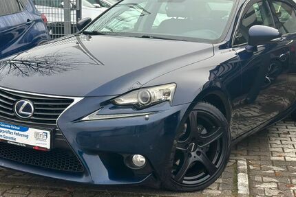 Lexus IS 300 90.000 km 18.590 &euro; Brühl 68782