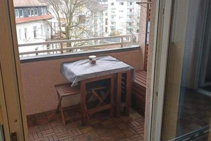 Charmante 2,5 Zimmer-Wohnung mit großer Wohnküche & Balkon (4. OG) Lu-Süd 2 zimmer