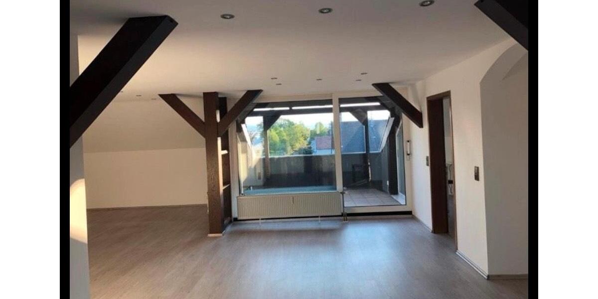 Dachgeschoßwohnung Bad Dürkheim - 2 Zimmer, 90 m&sup2;, 900&euro; | Angebot:26271422