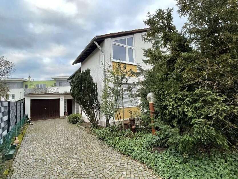 Haus zum Kaufen in Ludwigshafen 762.000 € 240 m²