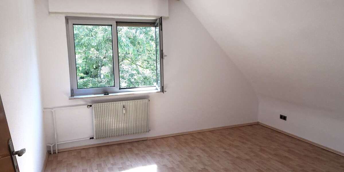 Etagenwohnung Viernheim - 3 Zimmer, 60 m&sup2;, 500&euro; | Angebot:25100979