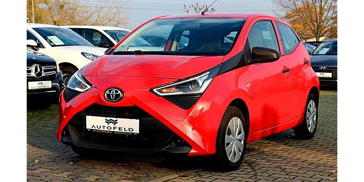 Toyota Aygo (X) 39.990 km 9.950 &euro; Ladenburg 68526