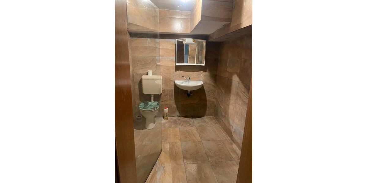 Etagenwohnung Ludwigshafen am Rhein Ludwigshafen-Hemshof - 1 Zimmer, 35 m&sup2;, 650&euro; | Angebot:26185175