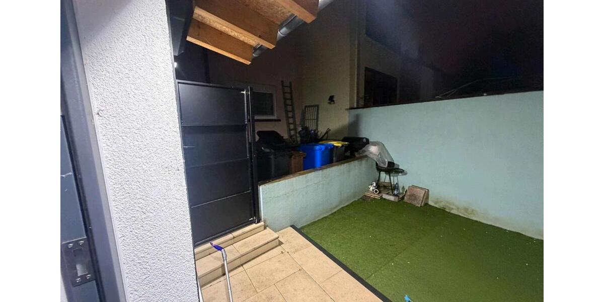 LU Friesenheim Mini-Haus 1 ZKB 28 qm mit Garten 1 zimmer