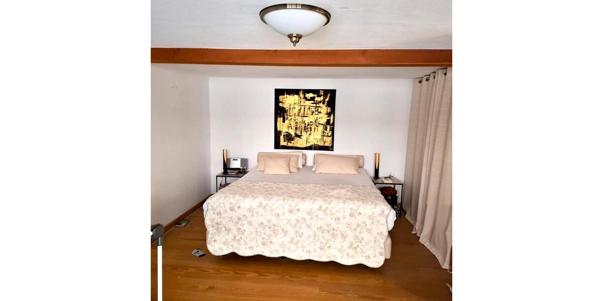 Schone 2 Zi.Küche,Duschbad, 61qm Innenstadt Neustadt 2 zimmer