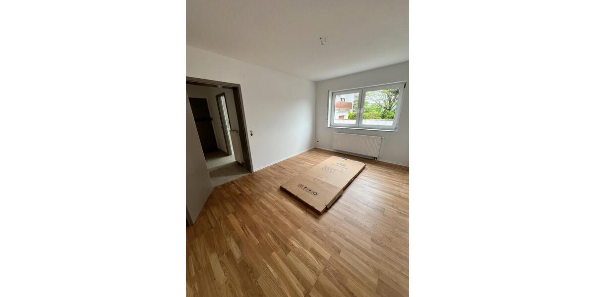 Erdgeschoßwohnung Haßloch - 2 Zimmer, 72 m&sup2;, 1.200&euro; | Angebot:26150703