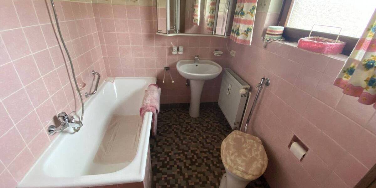 Einfamilienhaus Sandhausen - 6 Zimmer, 193 m&sup2;, 499.000&euro; | Angebot:26205444