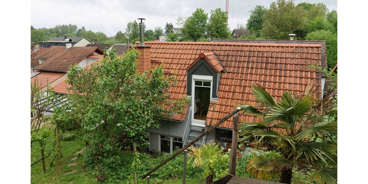 Großzügiges Einfamilienhaus mit 2 kleineren Einliegerwohnungen u. traumhaftem Garten - Einfamilienhaus Wiesloch | Angebot:27219330