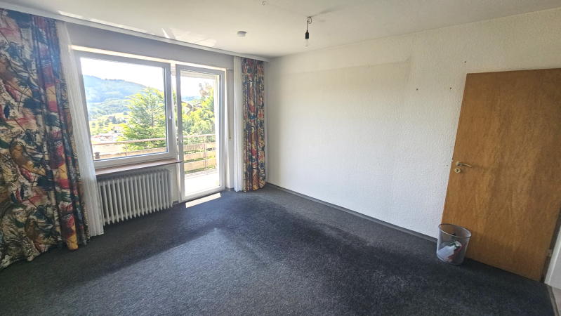 ObjNr:19714 - Gepflegtes EFH in absoluter Toplage in Weinheim-OBERFLOCKENBACH 4 zimmer