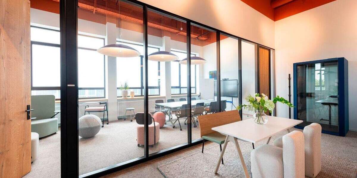 Fester Arbeitsplatz im FutureWorkspace Mannheim - flexibel & komplett zimmer