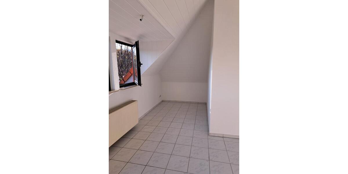 Dachgeschoßwohnung Mannheim Rheinau - 3 Zimmer, 64 m&sup2;, 199.000&euro; | Angebot:19181708