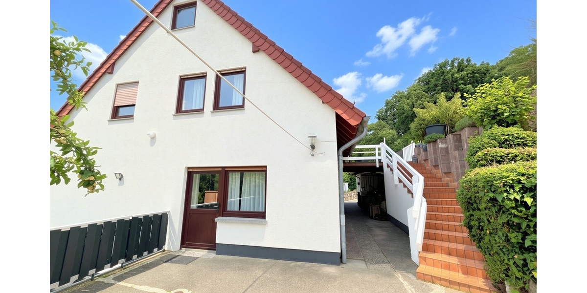Charmantes Zweifamilienhaus mit Einliegerwohnung und traumhaftem Garten in Heppenheim - Zweifamilienhaus Heppenheim (Bergstraße) | Angebot:27248767