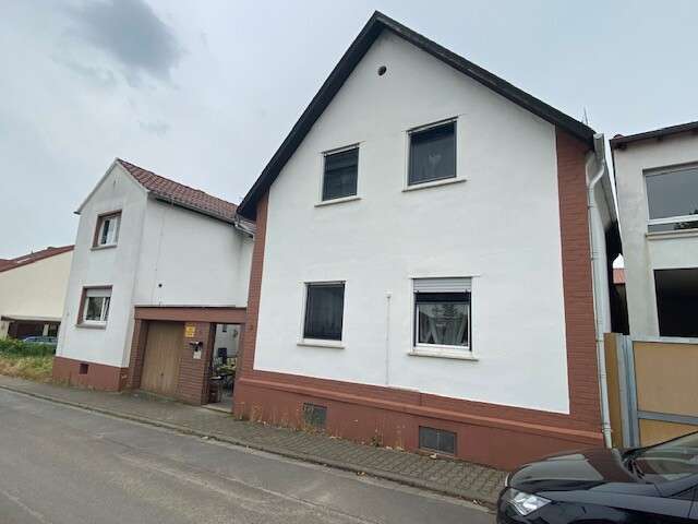 Einfamilienhaus Worms / Herrnsheim Herrnsheim - 8.5 Zimmer, 179 m&sup2;, 367.000&euro; | Angebot:26674829
